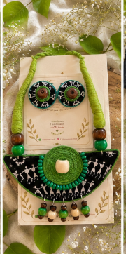 Green boho necklace
