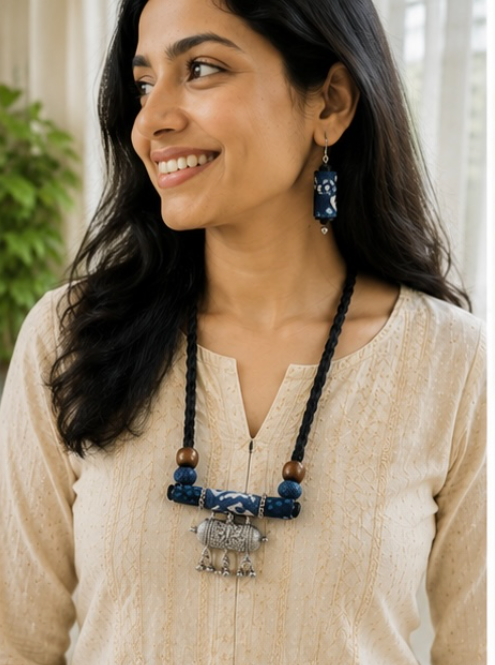 indigo navdhaaga necklace